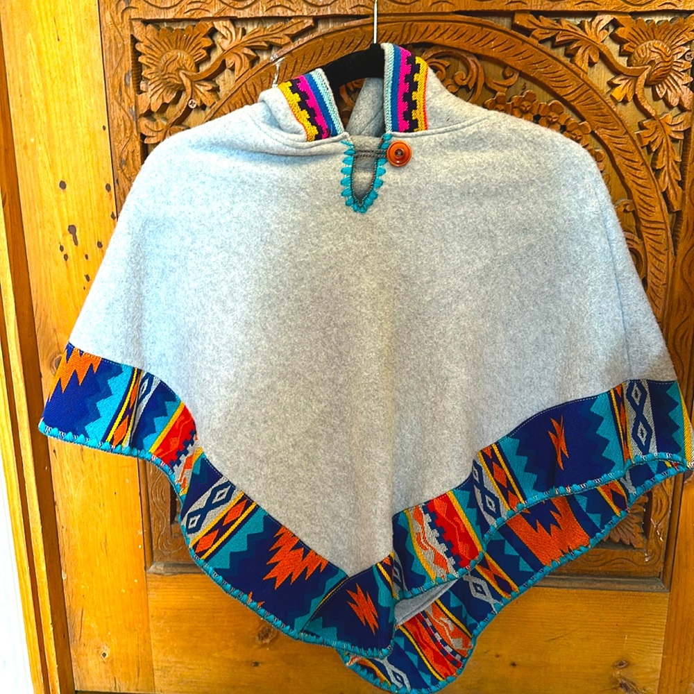 Kids Pancho brand new